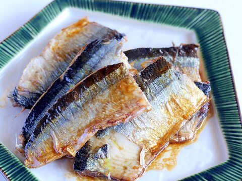 魚も捌く！？チョッキングなさんまの蒲焼